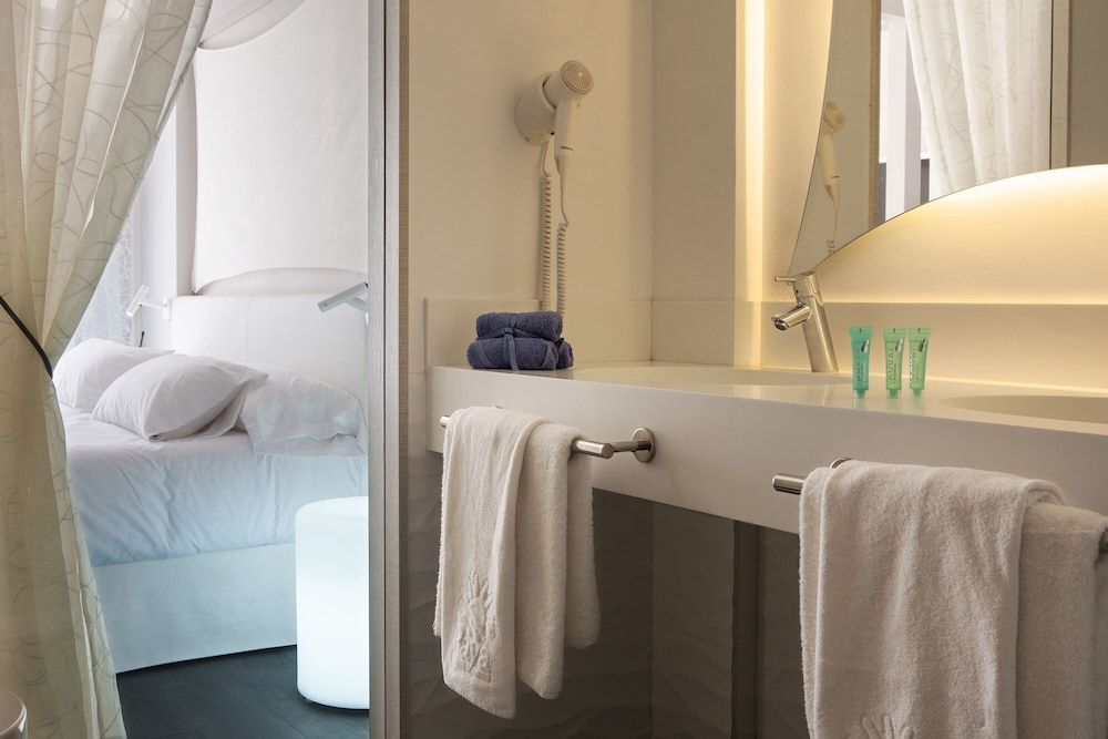 

Napoli - Formentera, Isole Baleari - Blanco Hotel Formentera