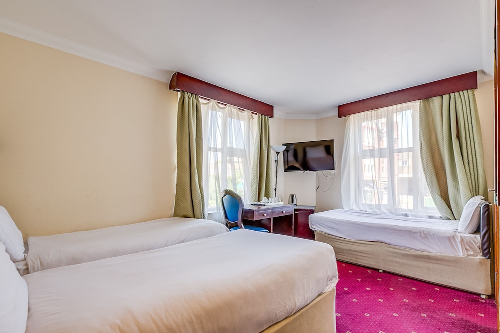 

Venezia - Brentford - London Star Hotel