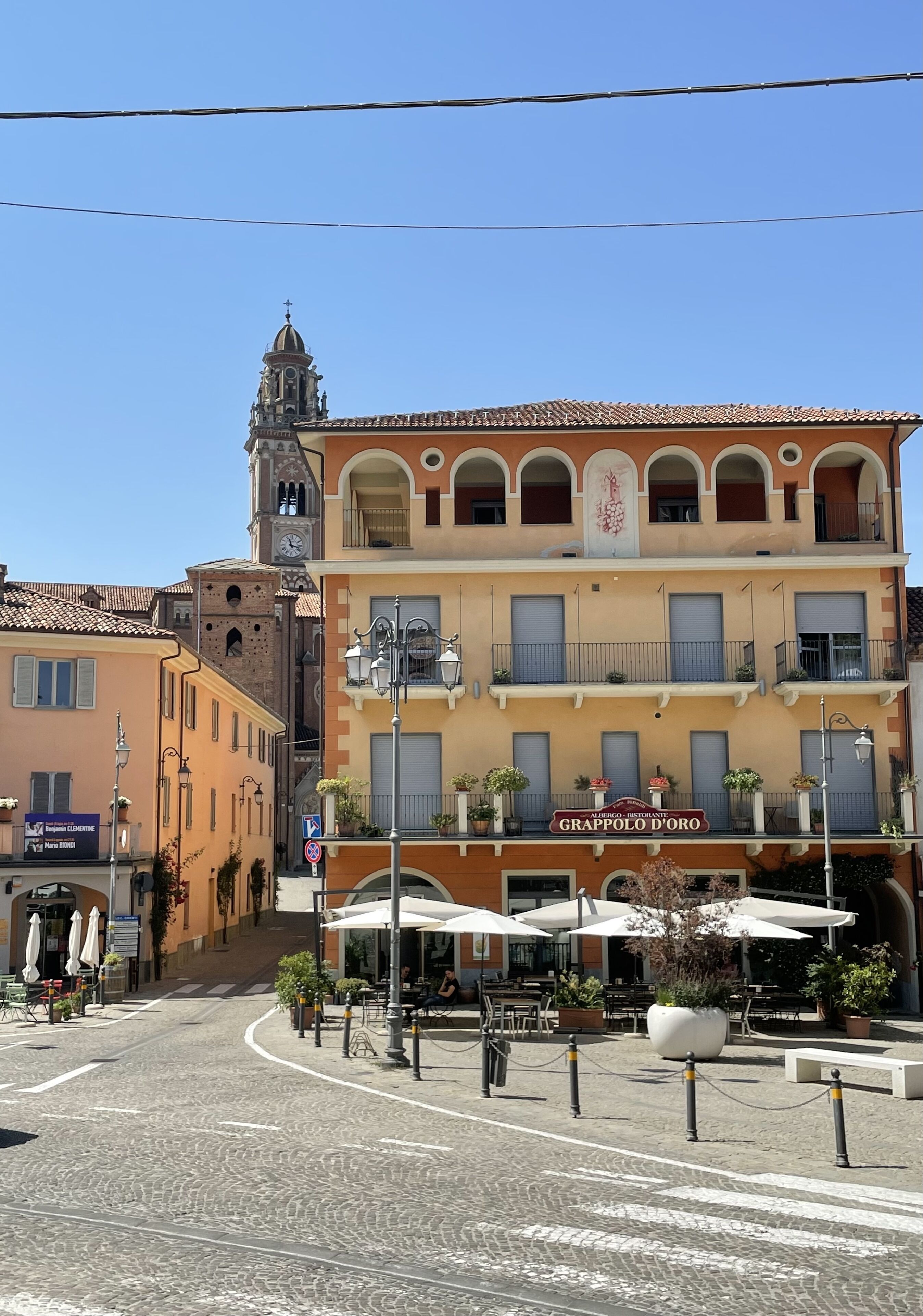 

Milano - Barolo - Hotel Il Grappolo D'Oro