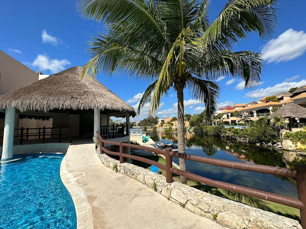 

Venezia - Akumal - Coral Maya Stay Suites