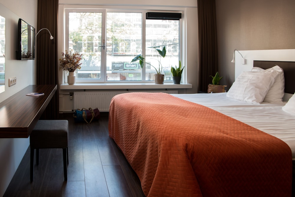 

Venezia - Vlaardingen - Hotel Emma