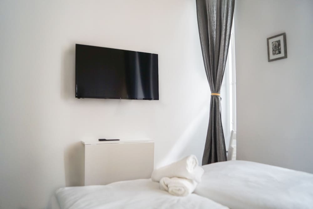 

Milano - Vösendorf - Mariahilfer Boutique Rooms - Virtual Reception & Self-Checkin