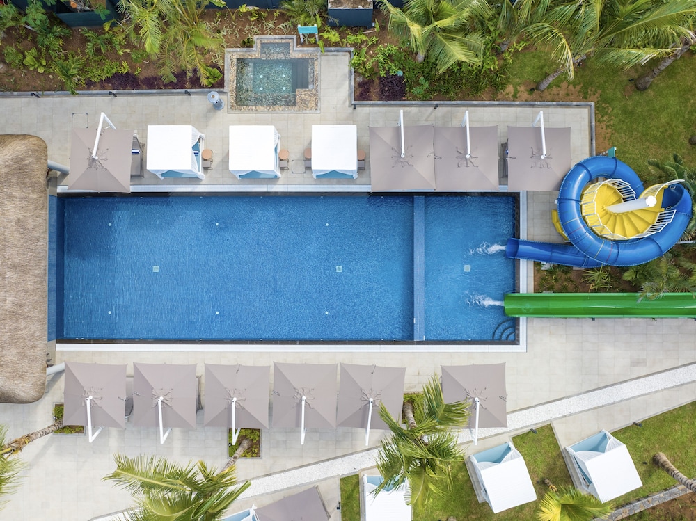 

Milano - Baie du Tombeau - Ocean's Creek Beach Hotel