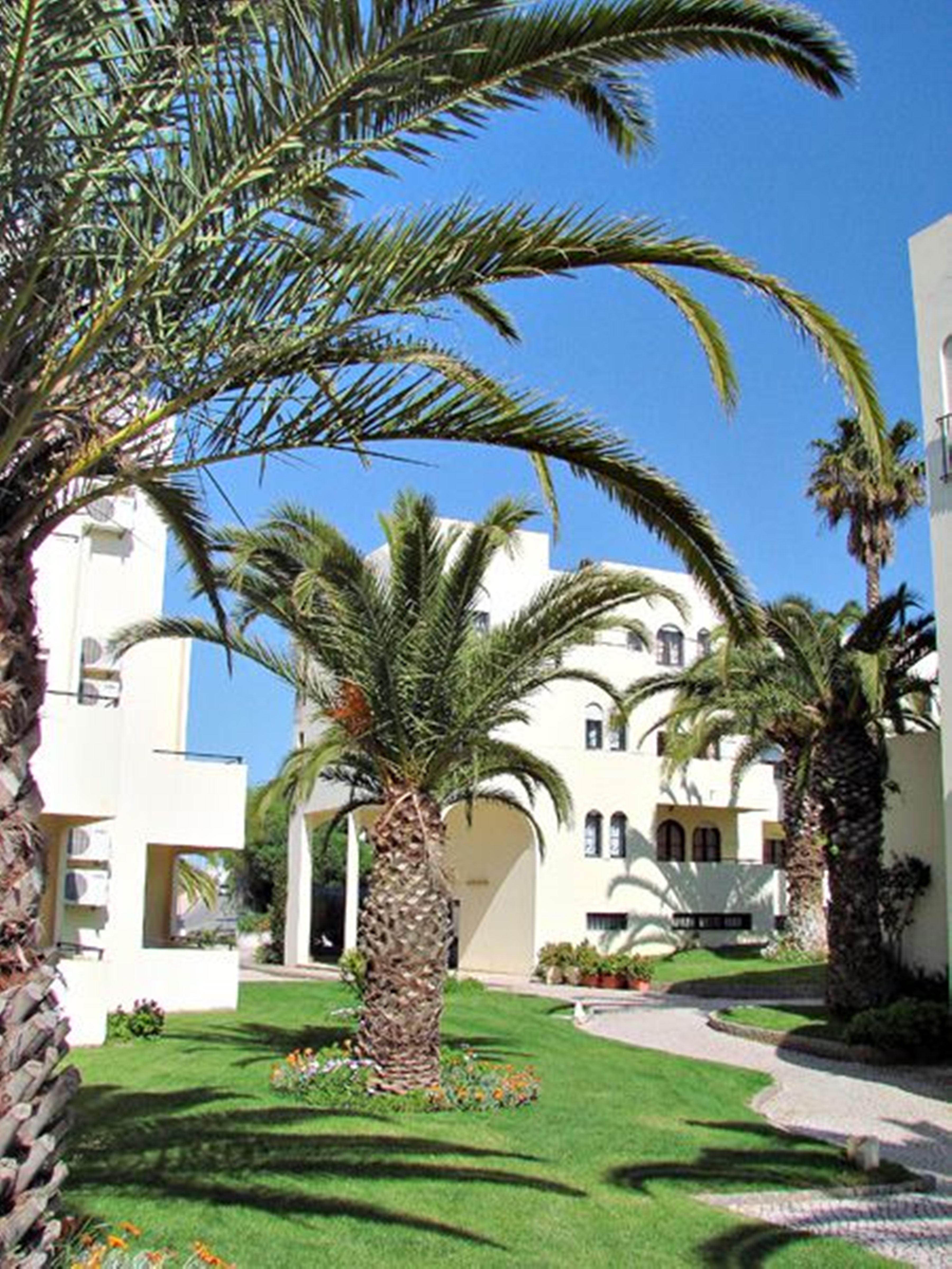 

Verona - Praia da Rocha - Clube Alvorférias