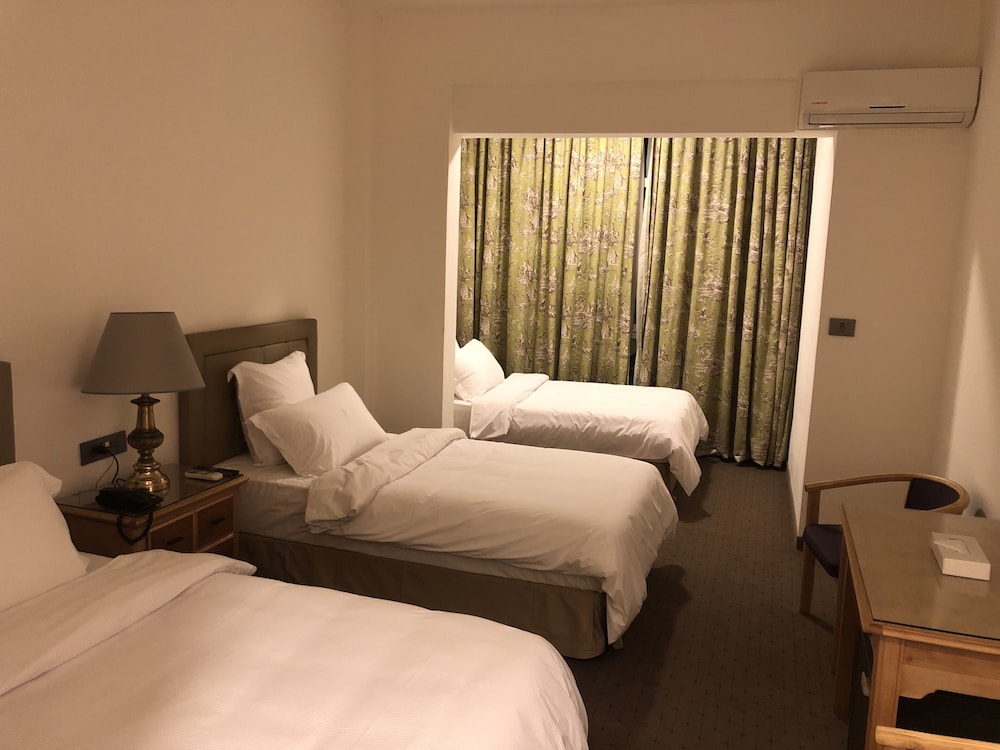 

Roma - Beirut - Hotel Napoleon Beirut