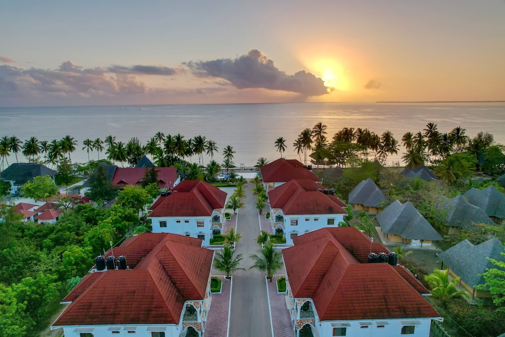 

Torino - Uroa - Sunny Palms Beach Bungalows
