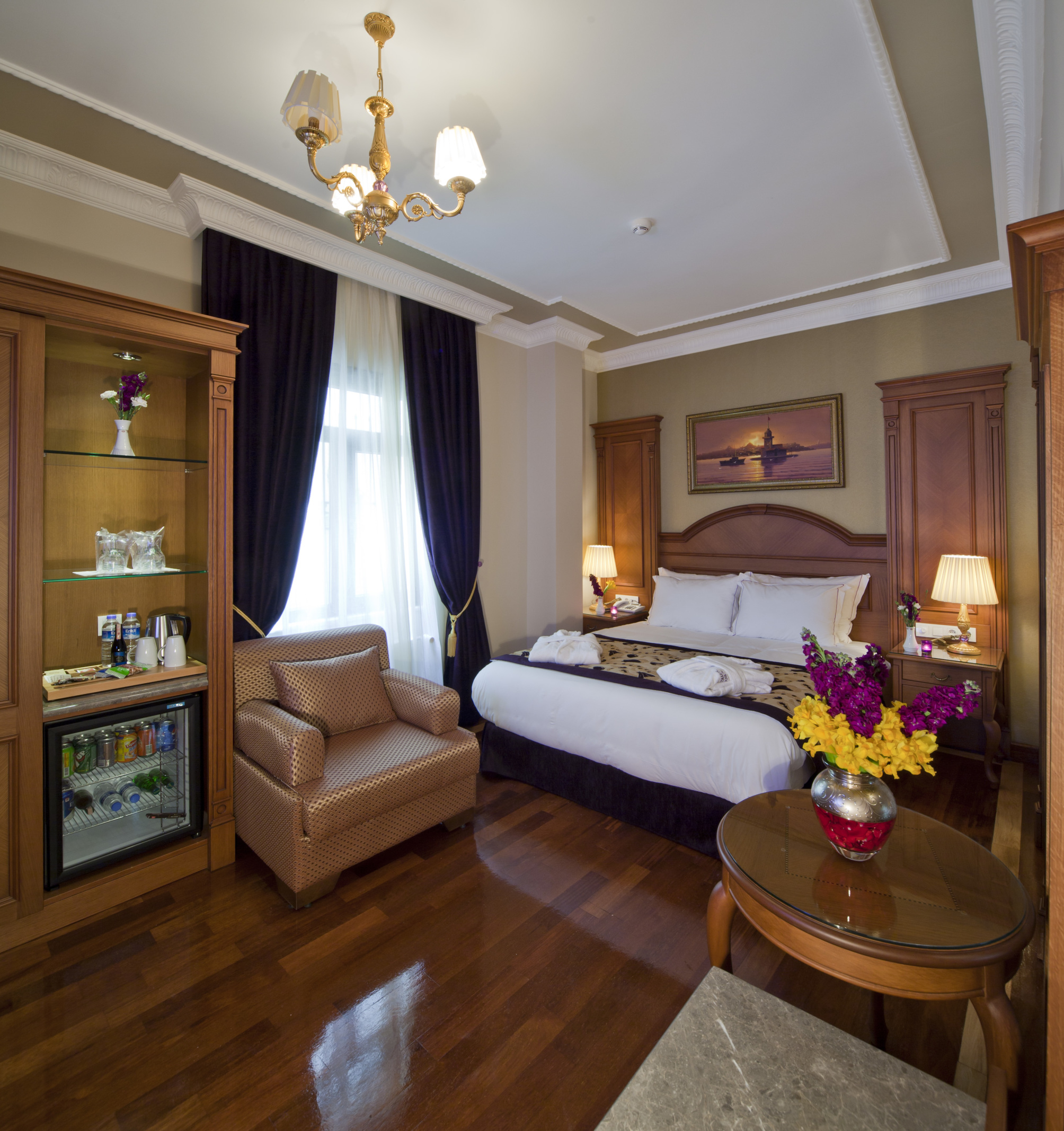 Junior suite triple room (25 square meters)