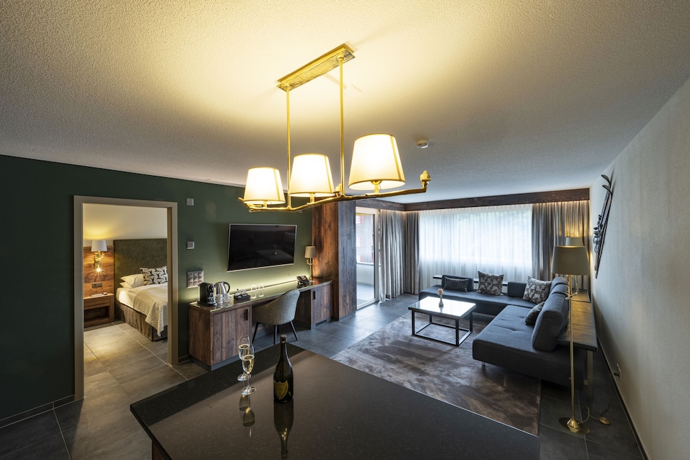 

Verona - Grindelwald - Romantik Hotel Schweizerhof
