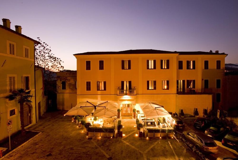 

Milano - Spoleto - Hotel Clitunno