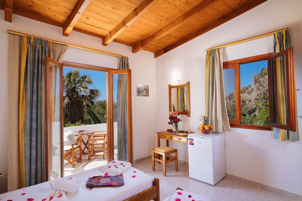 

Verona - Plakias - PREVELI DIONYSSOS ROOMS
