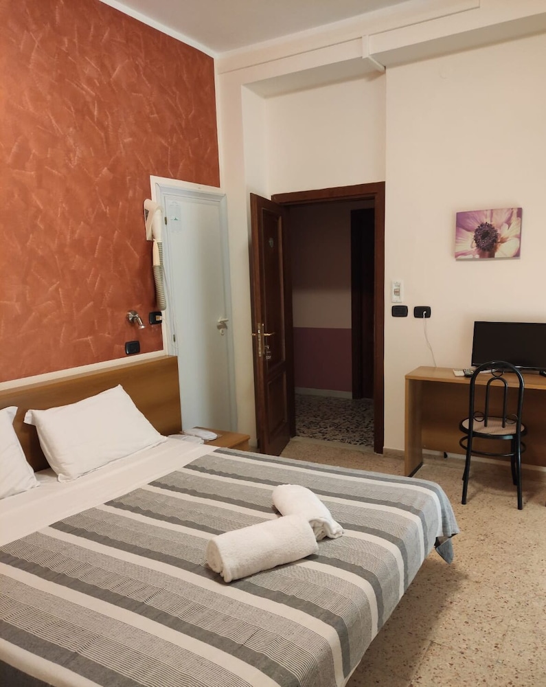 

Milano - Riccione - Hotel Prestige miramare