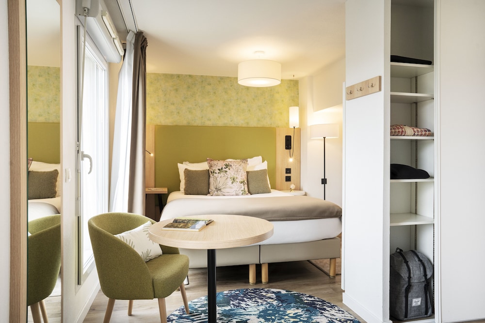 

Torino - Clamart - Séjours & Affaires Paris-Malakoff