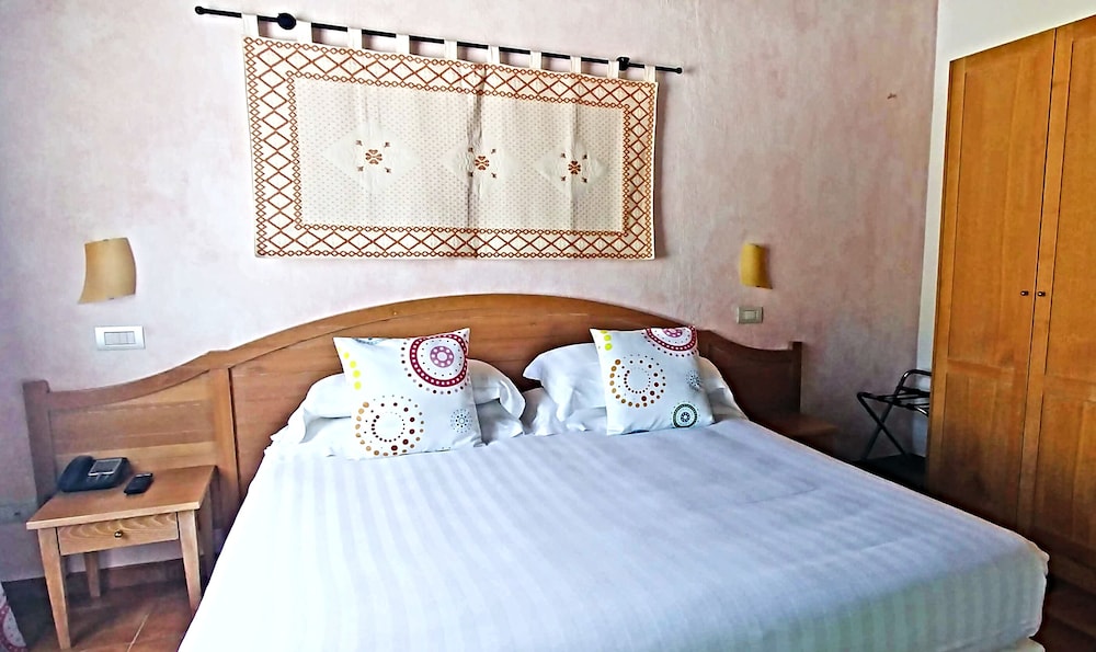 

Roma - Torre delle Stelle - Cruccùris Resort - Adults Only