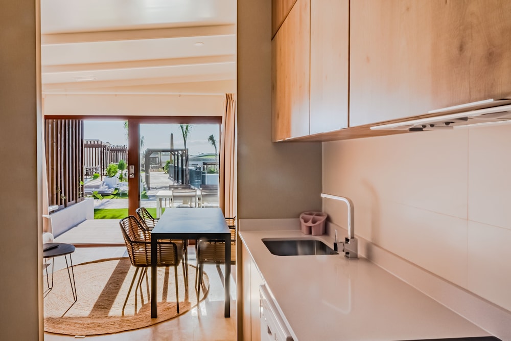 

Roma - Villajoyosa - Grand Luxor Villas Costa Blanca