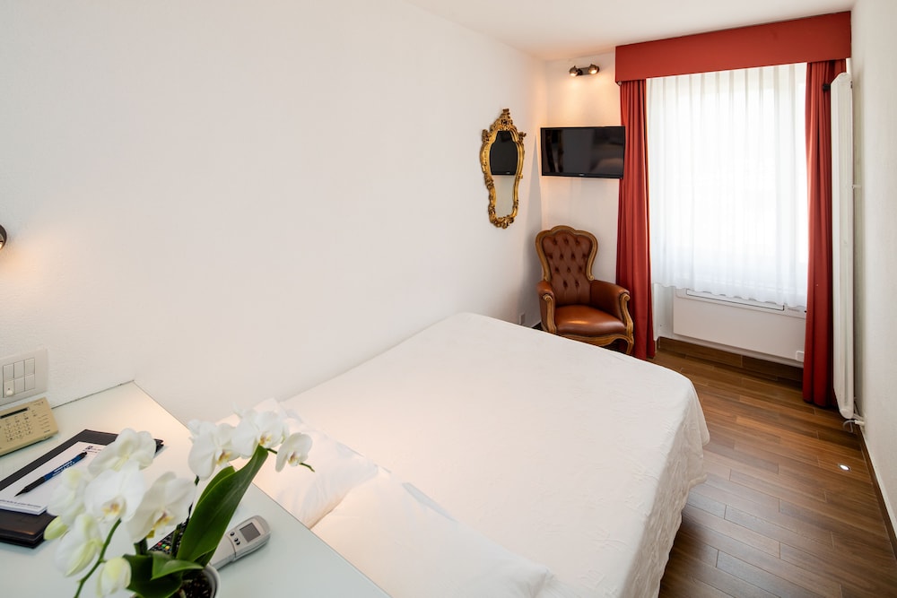

Roma - Lugano - Hotel Campione