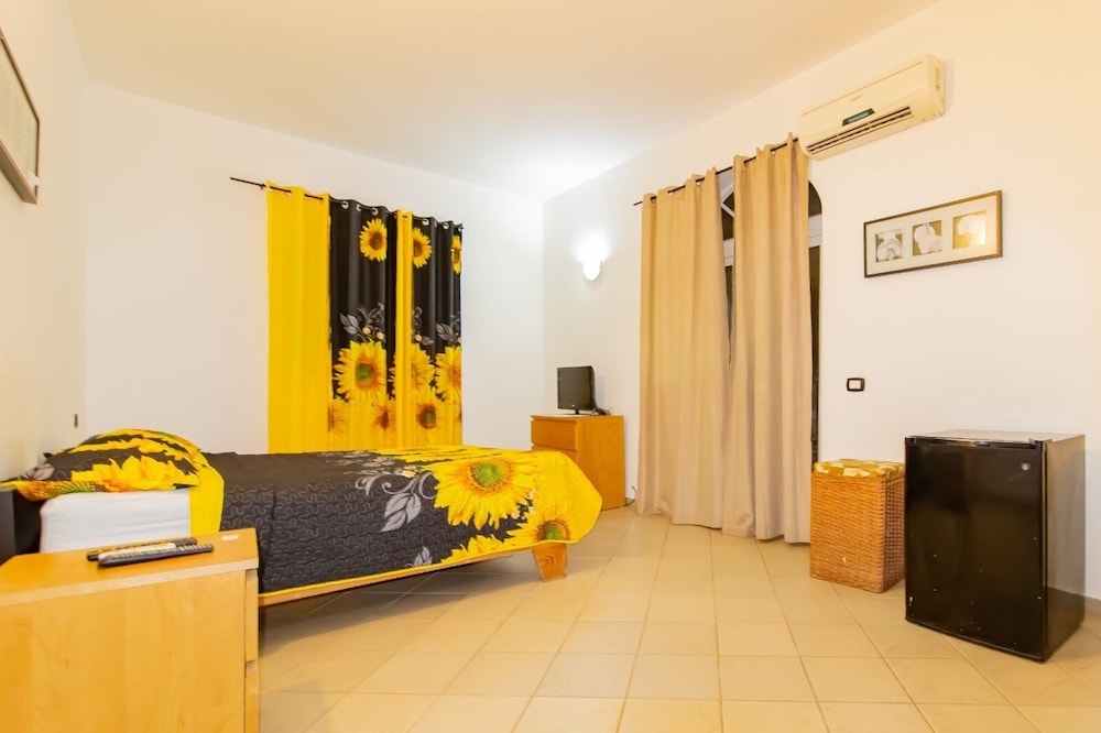 

Napoli - Boca Chica - Hotel Villa Capri Salon & SPA