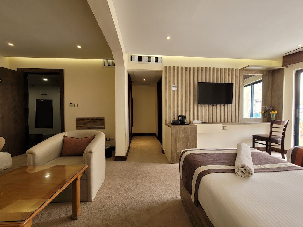 

Roma - Wadi Musa(Petra) - Edom Hotel