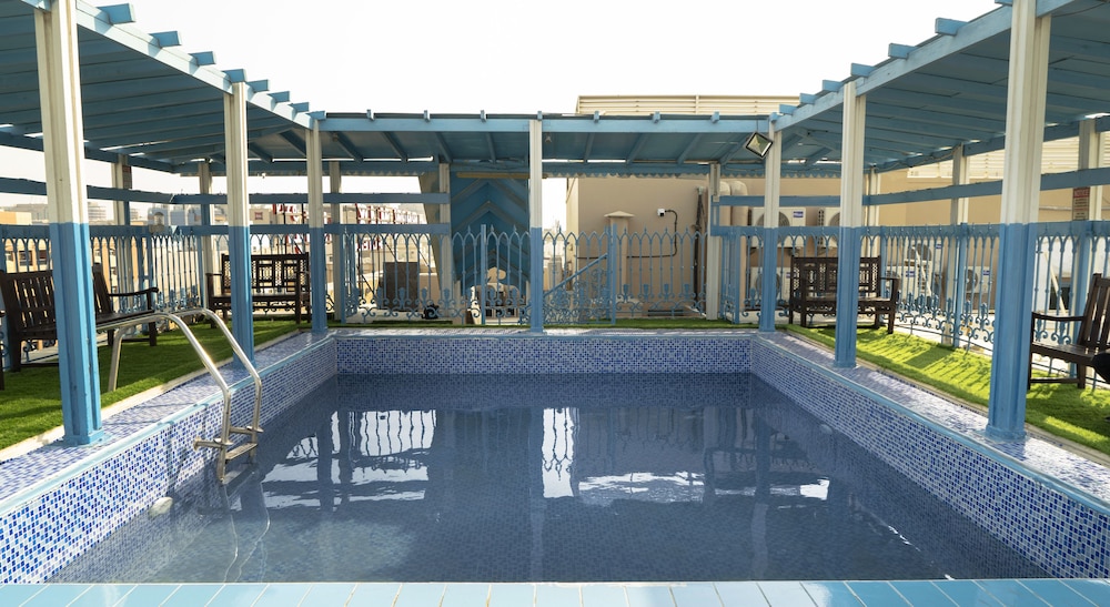 

Catania - Dubai - BOONMAX HOTEL L.L.C