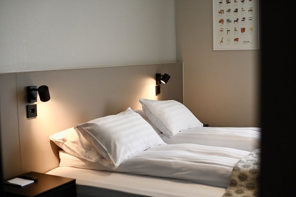 

Milano - Kopavogur - Hotel Local 101