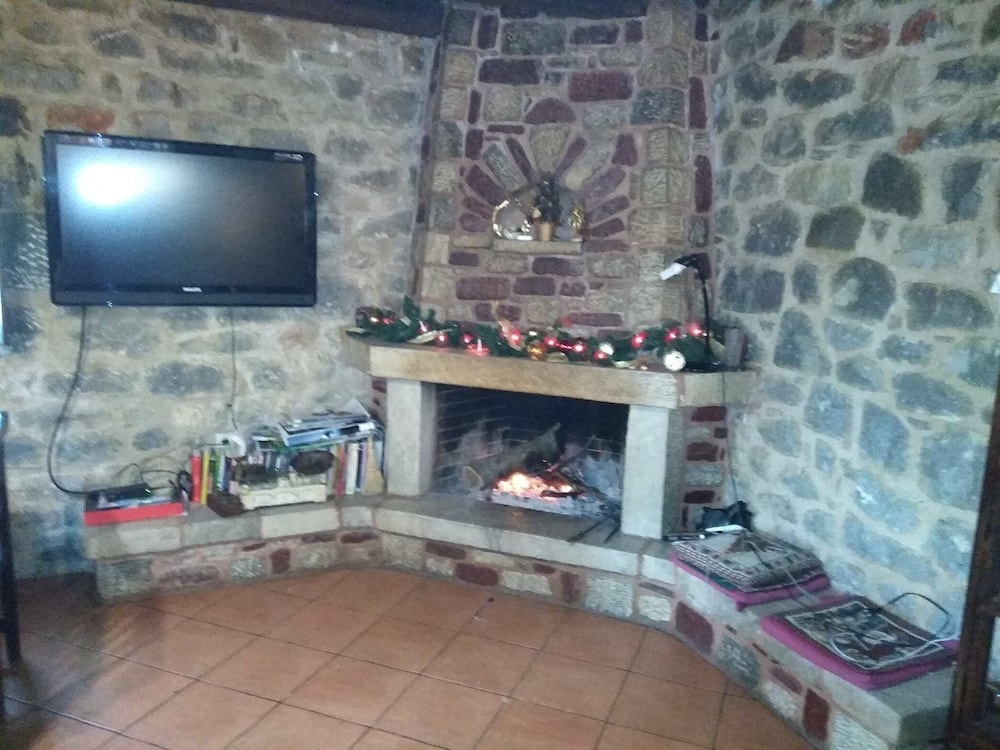 

Roma - Areopoli - Pirgoi Edem