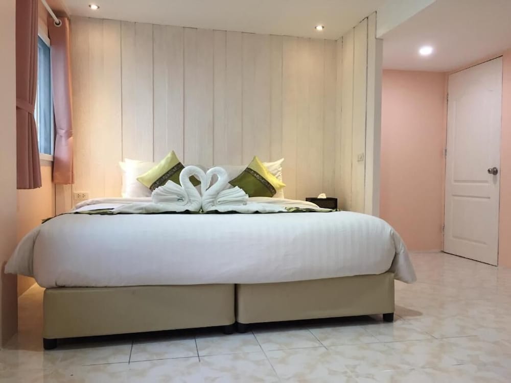 

Milano - Chaweng Beach - Samui Green Hotel