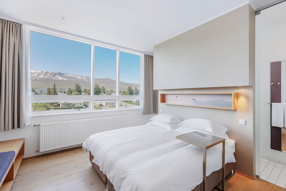 

Bologna - Akureyri - Akureyri - Berjaya Iceland Hotels