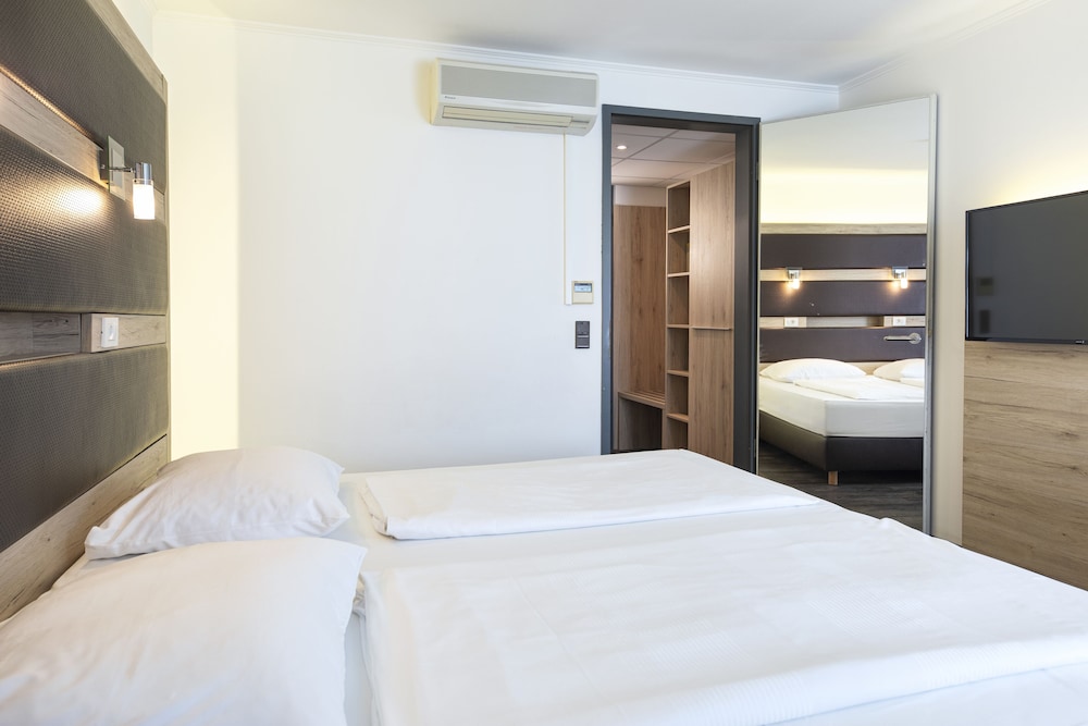 

Roma - Landshut - Achat Hotel Kaiserhof Landshut