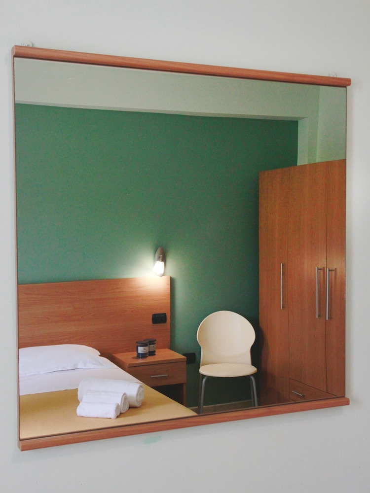 

Milano - Patti - Medimare Residence Club