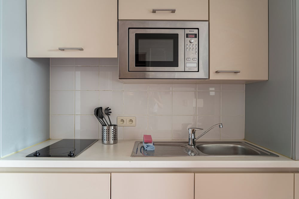 

Pescara - Bruxelles - Diamant Suites Brussels EU