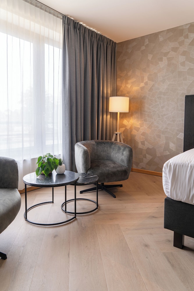 

Roma - Machelen - Diamant Suites Brussels EU