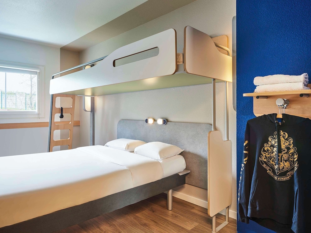 

Bologna - Versailles - ibis budget Velizy