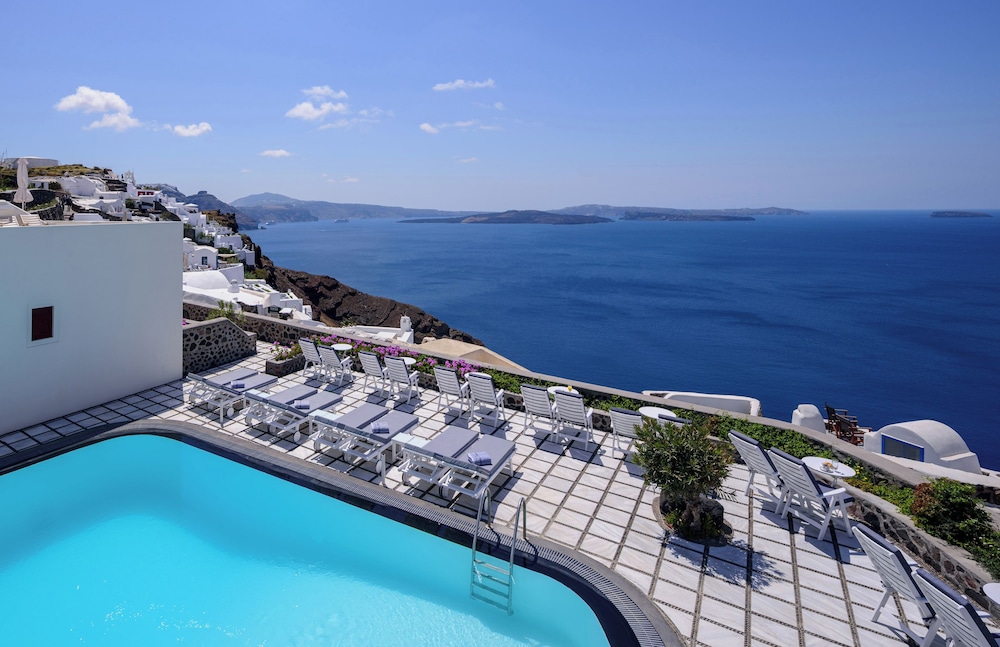 

Napoli - Santorini, Isole Greche - Nikos Villas