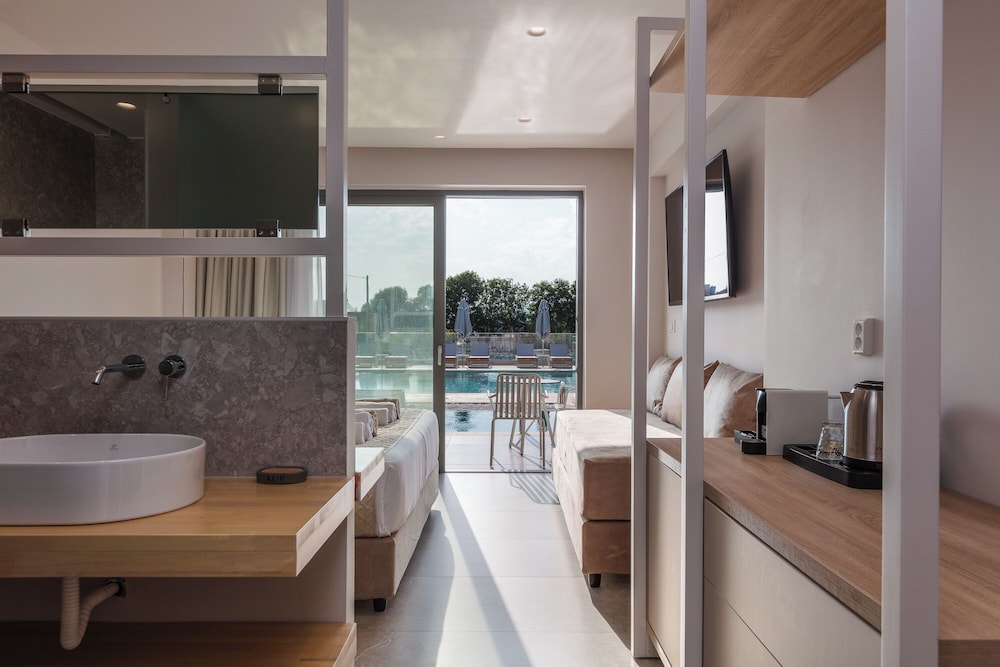 

Bari - Creta Ovest - Chania, Grecia - Nima Boutique Hotel