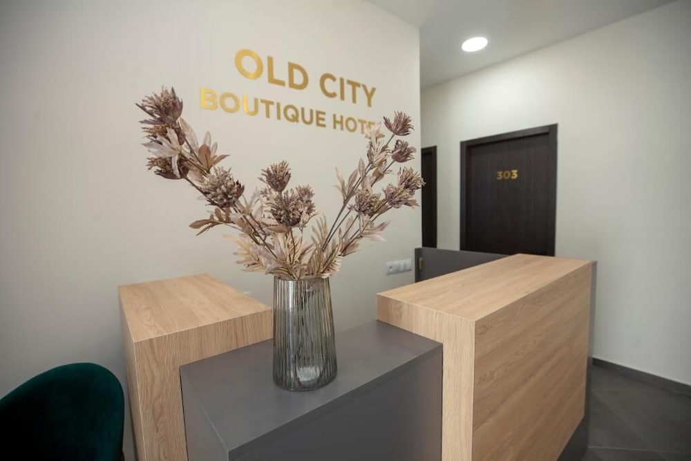 

Napoli - Tbilisi - Old City Boutique Hotel