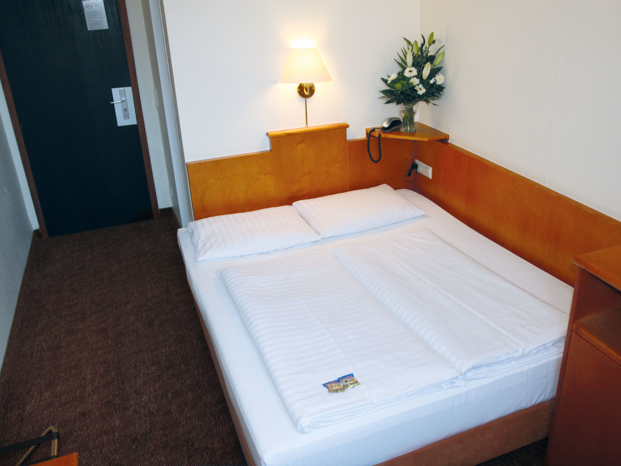 

Roma - Colonia - Hotel Ahl Meerkatzen