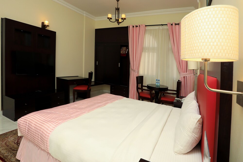 

Venezia - Seeb - Remas Hotel Suites - Al Khoudh, Seeb, Muscat