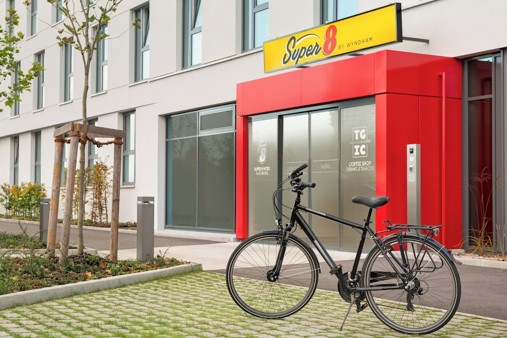 

Ancona - Monaco di Baviera - Super 8 By Wyndham Munich City North