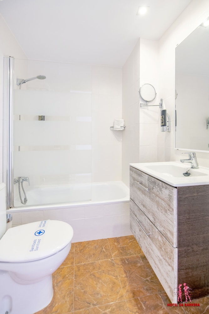 

Milano - Son Bou - Hotel Sa Barrera - Adults Only