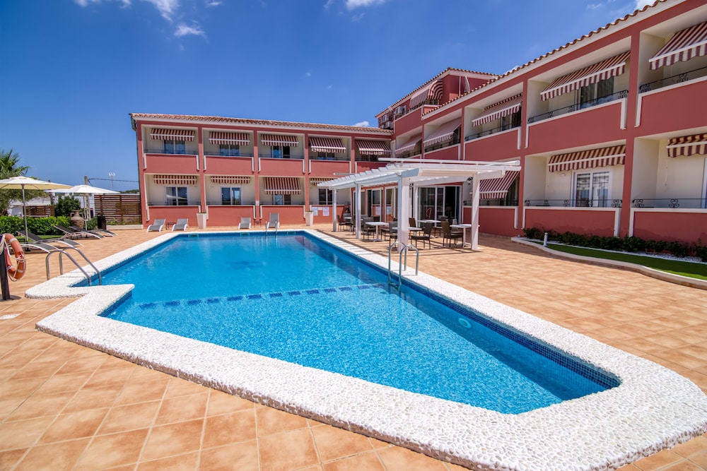 

Brindisi - Son Bou - Hotel Sa Barrera - Adults Only
