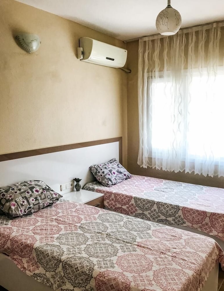 

Napoli - Gumuldur - Ileri Otel Gumuldur