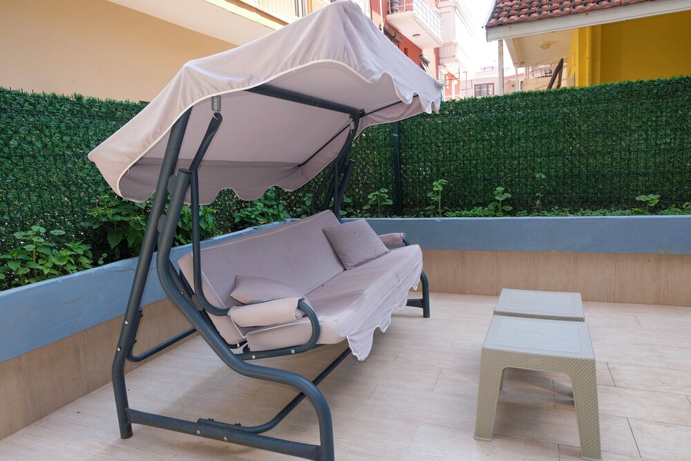 

Milano - Gumuldur - Ileri Otel Gumuldur