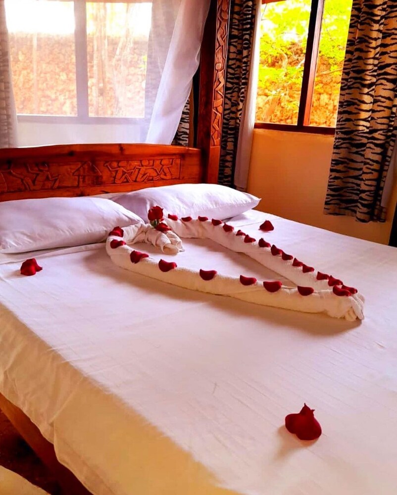 

Roma - Ukunda - Kijanii Cottages Diani Beach