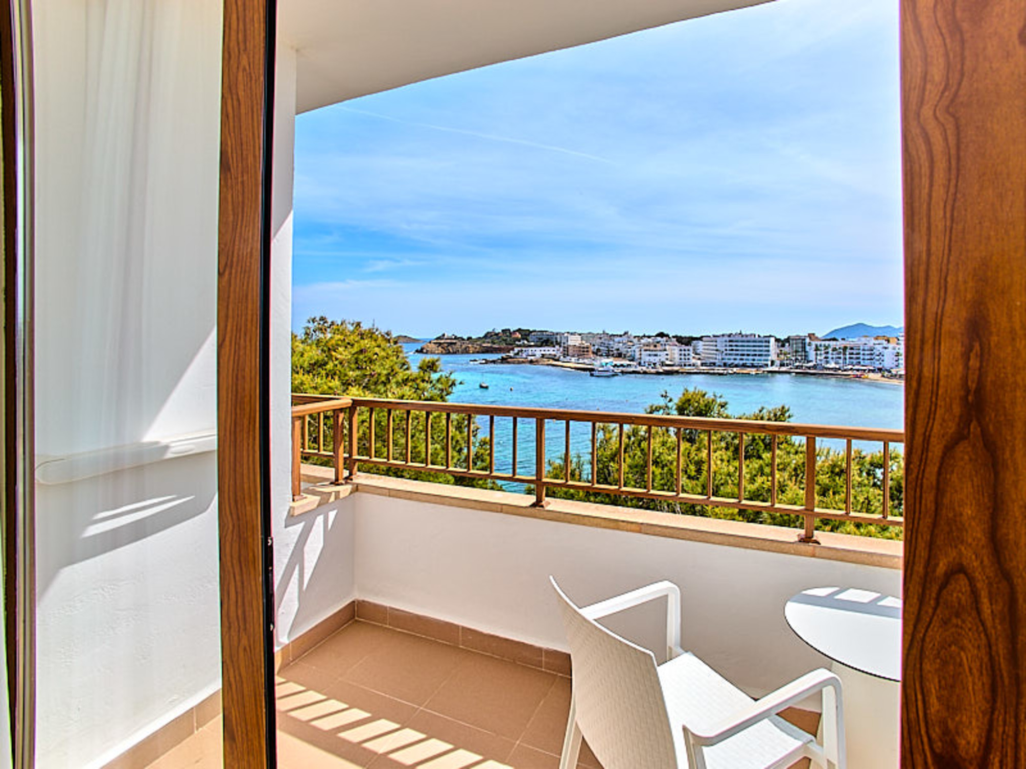 

Bologna - Cala Llonga - Leonardo Royal Hotel Ibiza Santa Eulalia