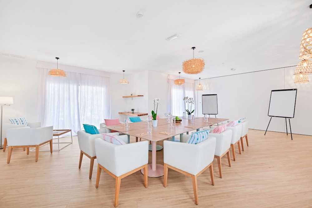 

Milano - Sa Ràpita - Hotel Villa Chiquita - Adults only (+12)