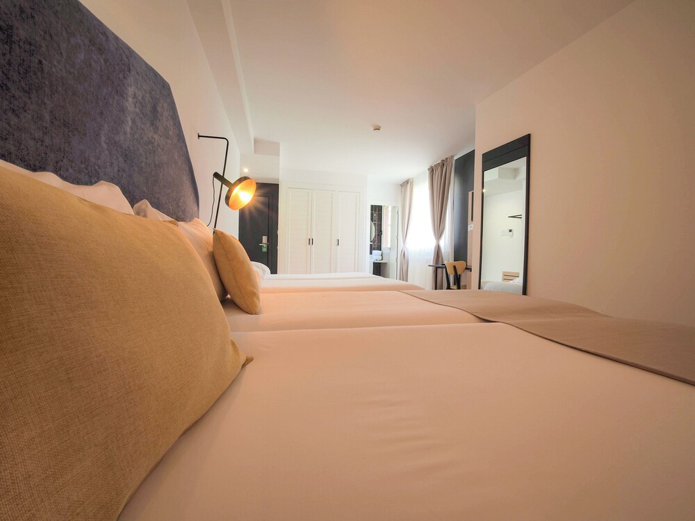 

Napoli - Ransol - Hotel Roc Meler