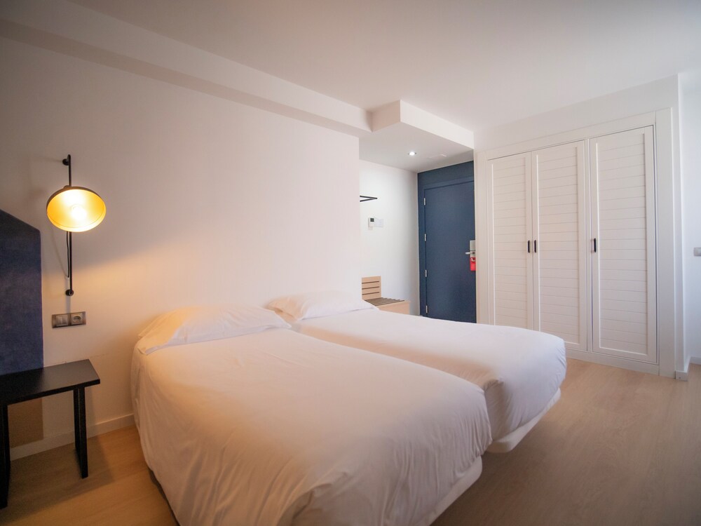 

Milano - Sant Pere - Hotel Roc Meler