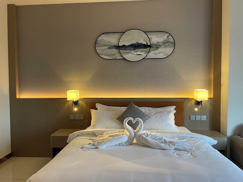 

Roma - Mawāliḩ - Season Inn Hotel