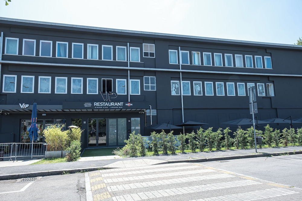

Lamezia Terme - Milano - Queen Hotel