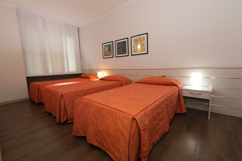 

Catania - Sesto San Giovanni - Hotel Residence Aurora