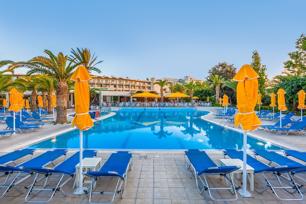 

Verona - Agios Fokas - Kipriotis Hippocrates Hotel